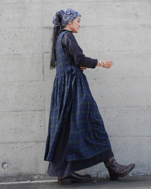 Nel Check Apron Dress / Black Watch・Red Check