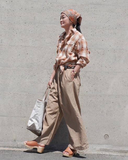 Linen Cotton Tuck Pants / Beige・Navy