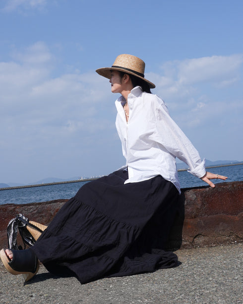 Tuck Tiered Skirt / White・Black