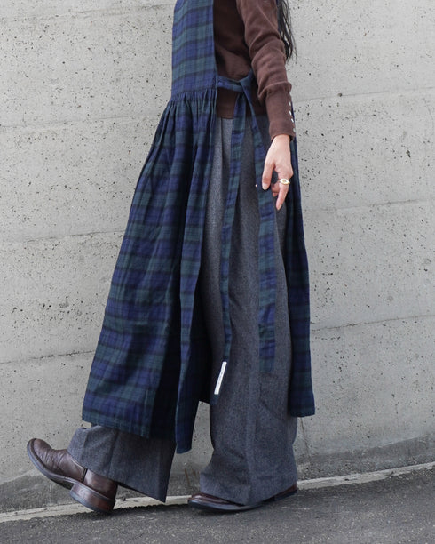 Nel Check Apron Dress / Black Watch・Red Check