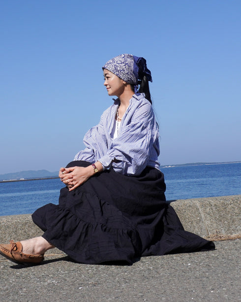 Tuck Tiered Skirt / White・Black
