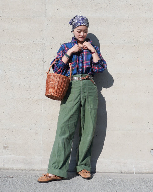 〈予約〉INDIGO Tartan Frill Tuck Blouse / Red・Blue