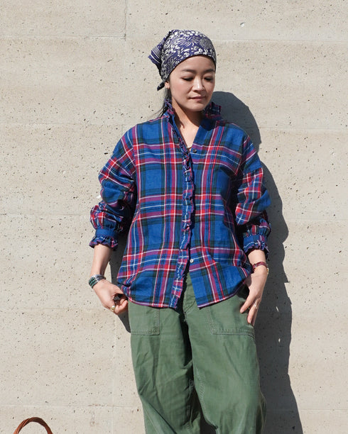 〈予約〉INDIGO Tartan Frill Tuck Blouse / Red・Blue