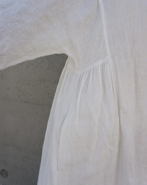 Linen Gather Dress / White・Black