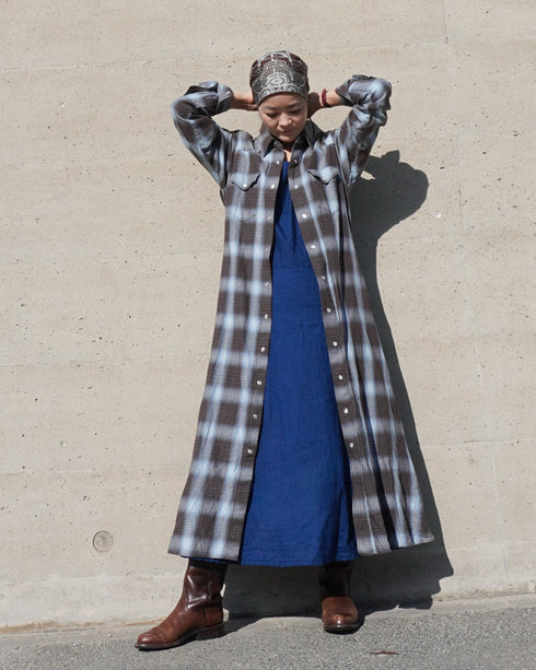 "3月4日 (水) 21:00〜販売開始" INDIGO Racerback Dress