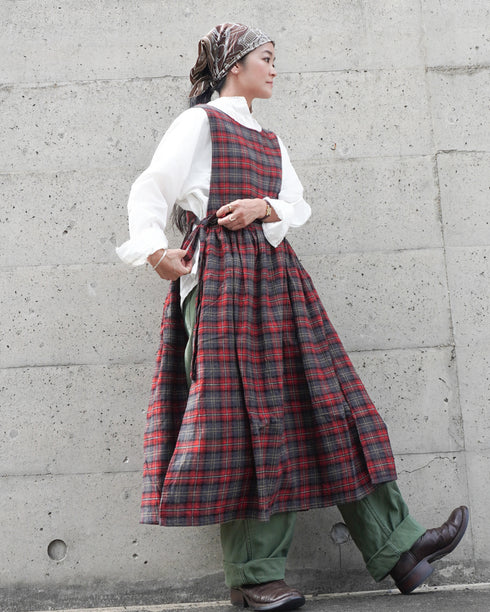 Nel Check Apron Dress / Black Watch・Red Check
