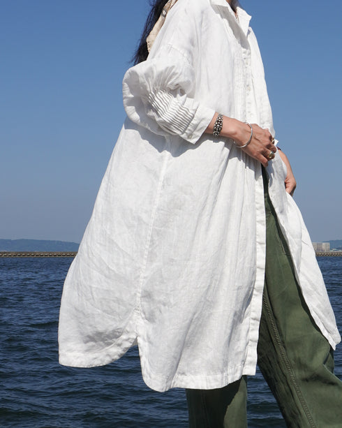 Linen Tuck Shirt Dress / White・Black