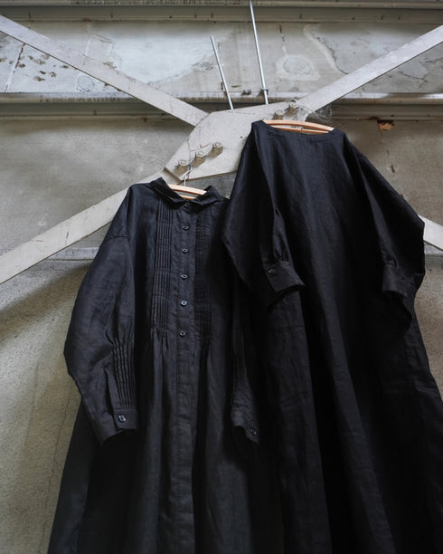Linen Tuck Shirt Dress / White・Black