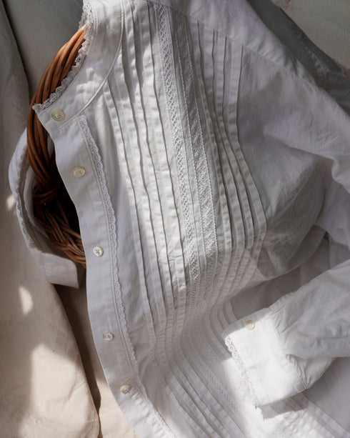 Heirloom Pintuck Lace Blouse / White