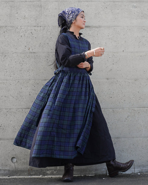 Nel Check Apron Dress / Black Watch・Red Check