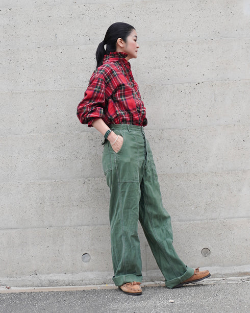 〈予約〉INDIGO Tartan Frill Tuck Blouse / Red・Blue