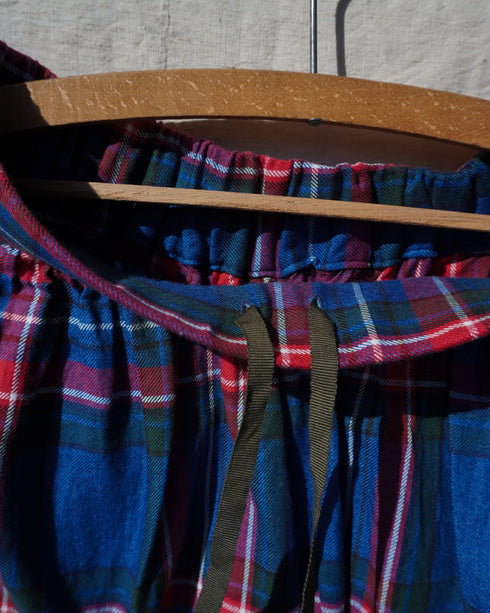 INDIGO Tartan Gathered Skirt / Red・Blue