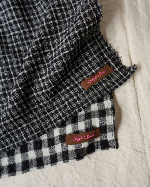 Wool Check Square Stole / Gingham Check・Small Check