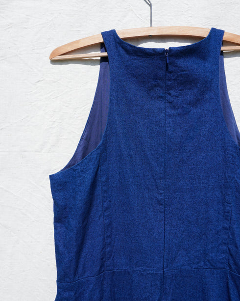 "3月4日 (水) 21:00〜販売開始" INDIGO Racerback Dress