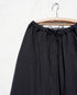 Tuck Tiered Skirt / White・Black